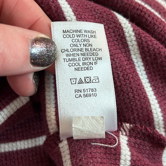 Maurice’s Size Small Purple and White Stripped Long Sleeve Shirt - Picture 10 of 10